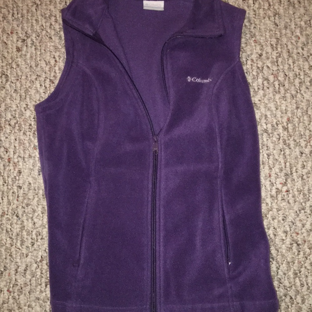 Purple Columbia vest size small